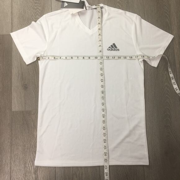 NWT Adidas Climalite Designed To Move Sport Tee Shirt Crewneck White Small - Picture 5 of 8